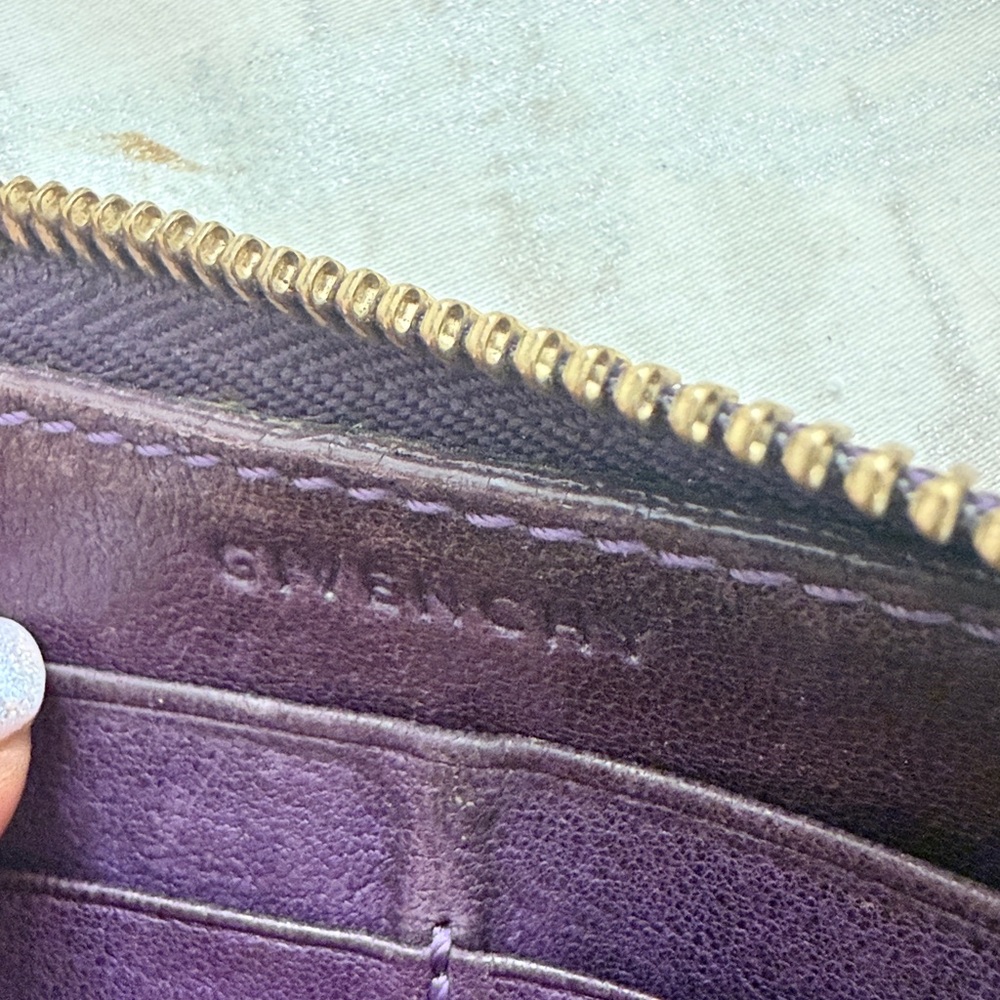 Givenchy Violet Leather Wallet - Picture 4 of 6